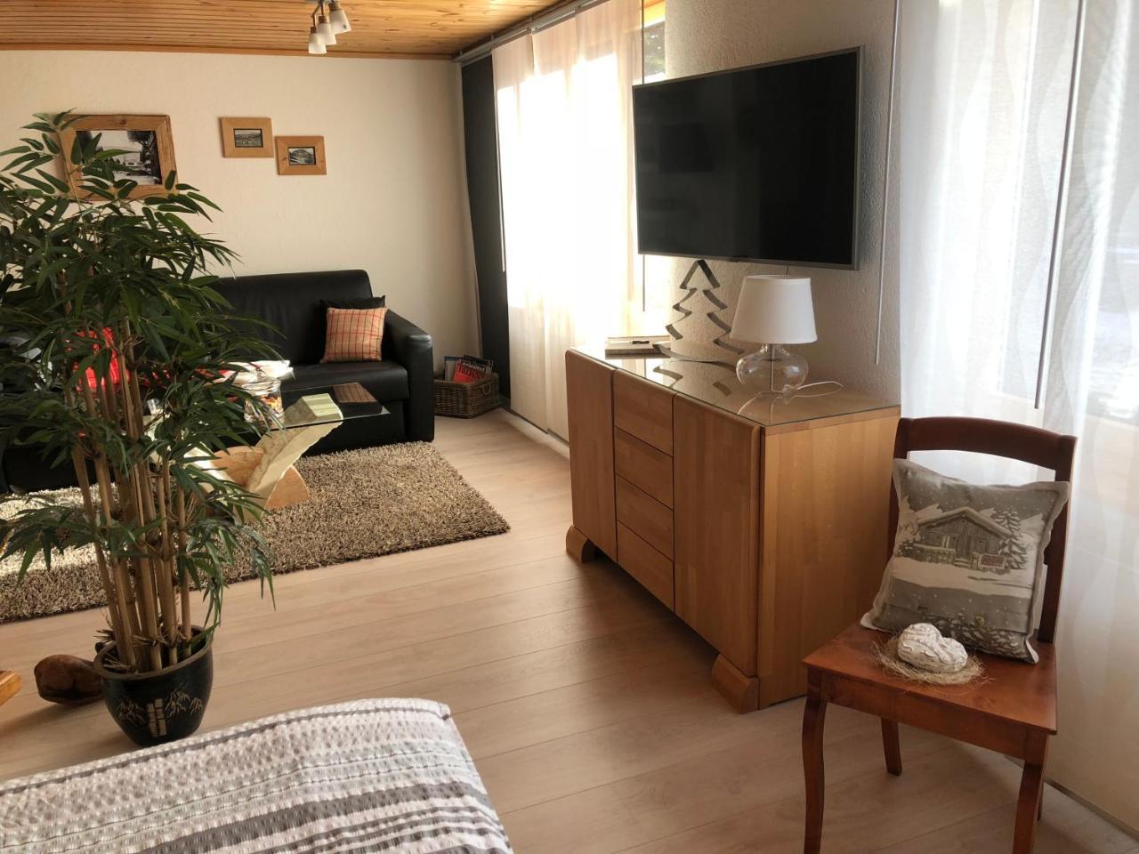 Ferienwohnung Milchgaessli フルティゲン エクステリア 写真